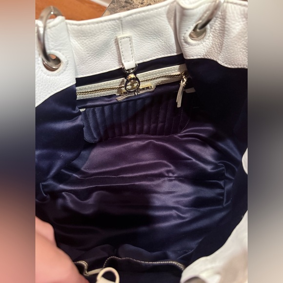 Henri Bendel White Shoulder Bag - Picture 10 of 15